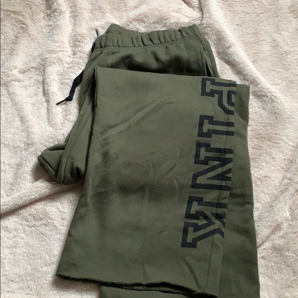 Victoria Secrets Pink Boyfriend Sweatpants